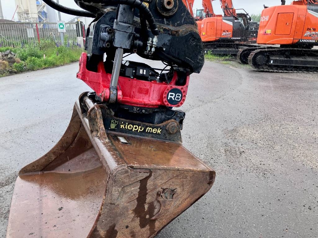 CAT 323 F L – bilde 8
