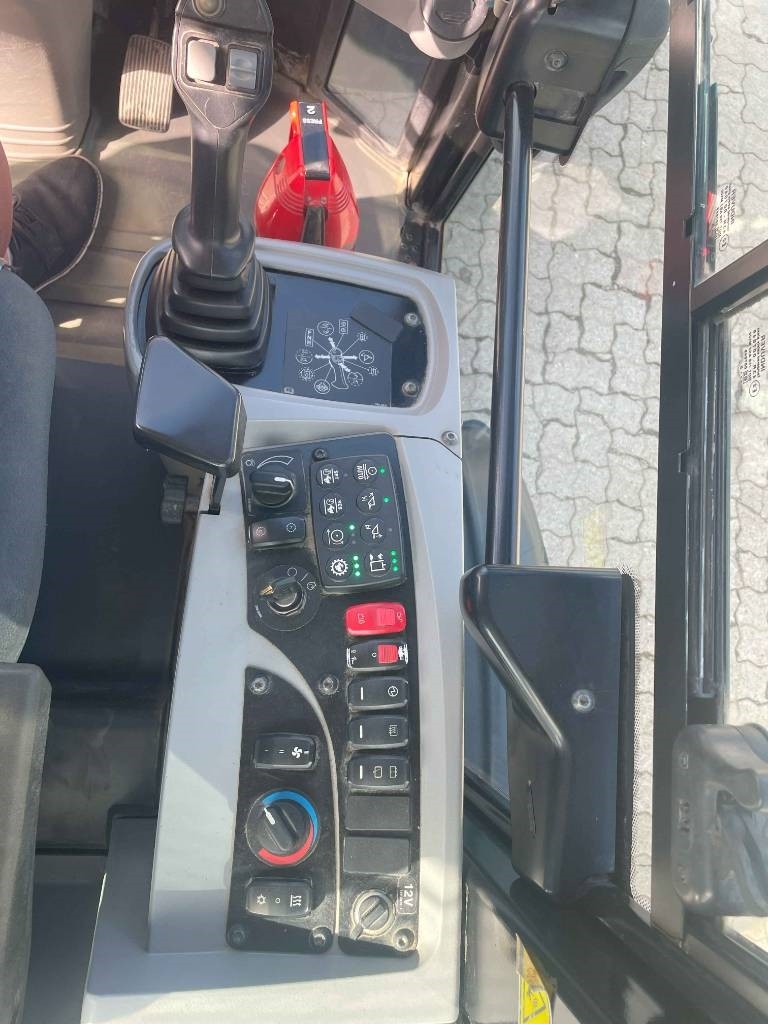CAT 906M – bilde 13
