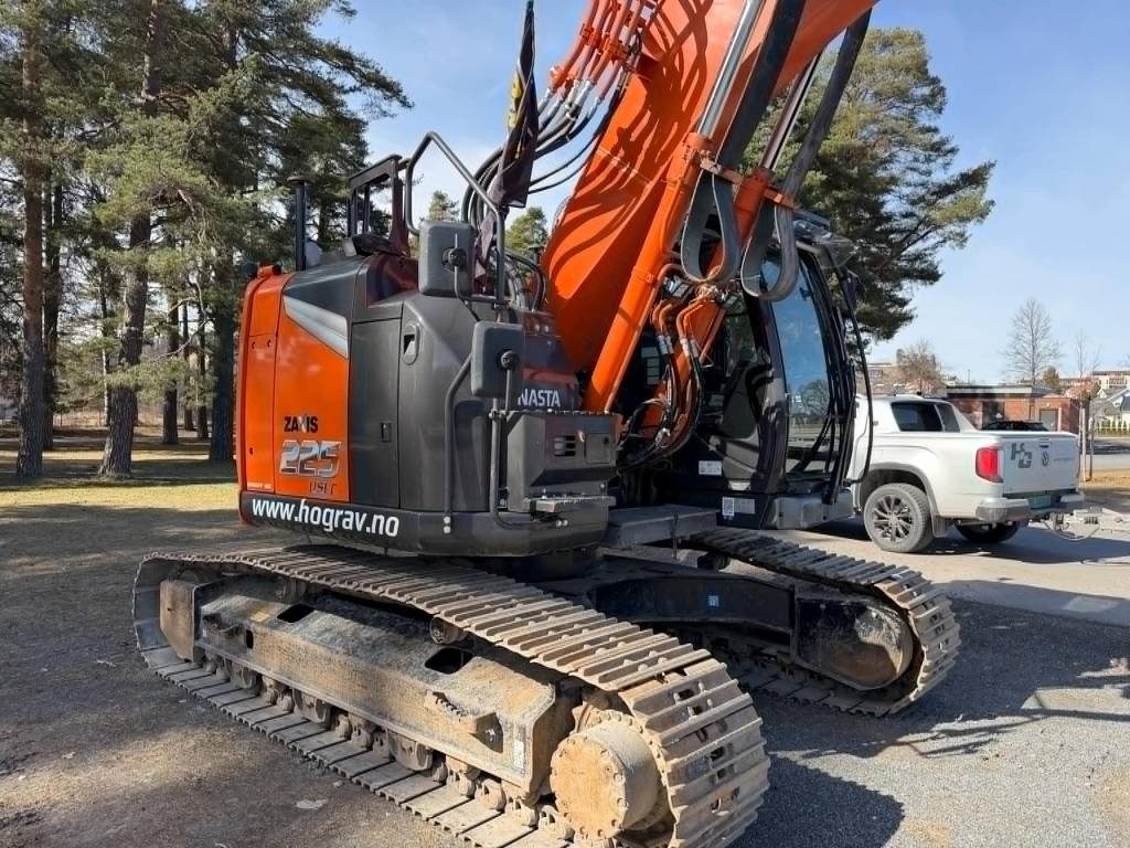 Hitachi ZX225USLC-7 – bilde 4