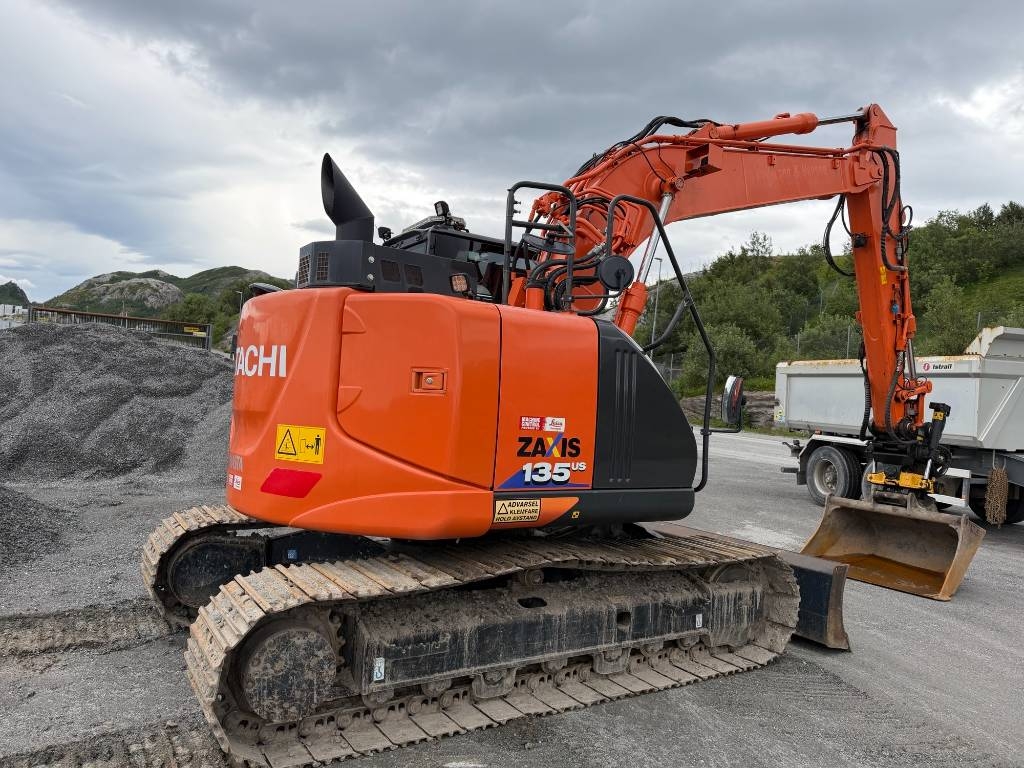 Hitachi ZX135US-6 – bilde 3 av 13