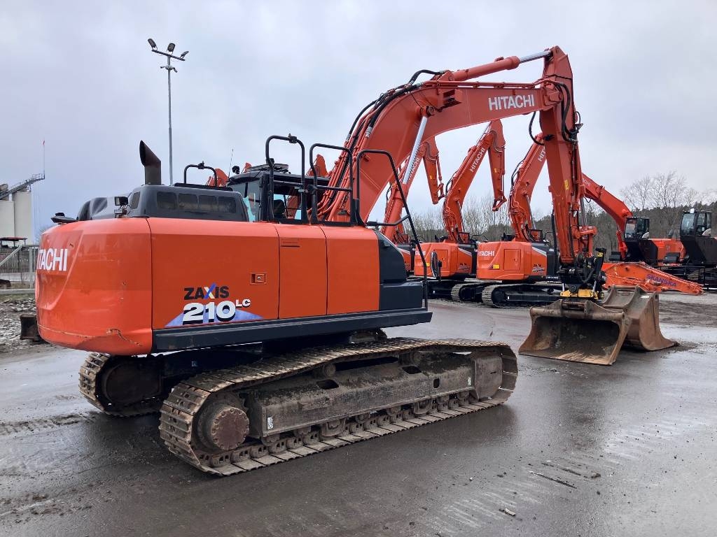 Hitachi ZX 210 LC-6 – bilde 3