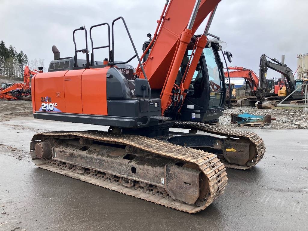 Hitachi ZX 210 LC-6 – bilde 4