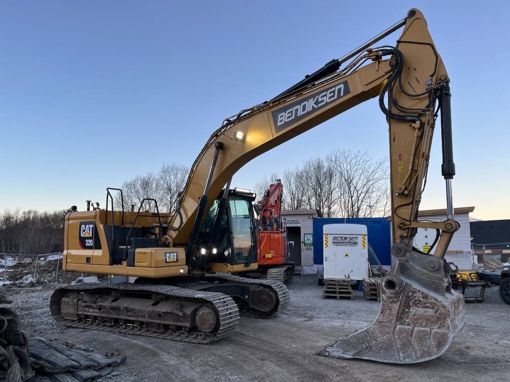 CAT 320 – bilde 5