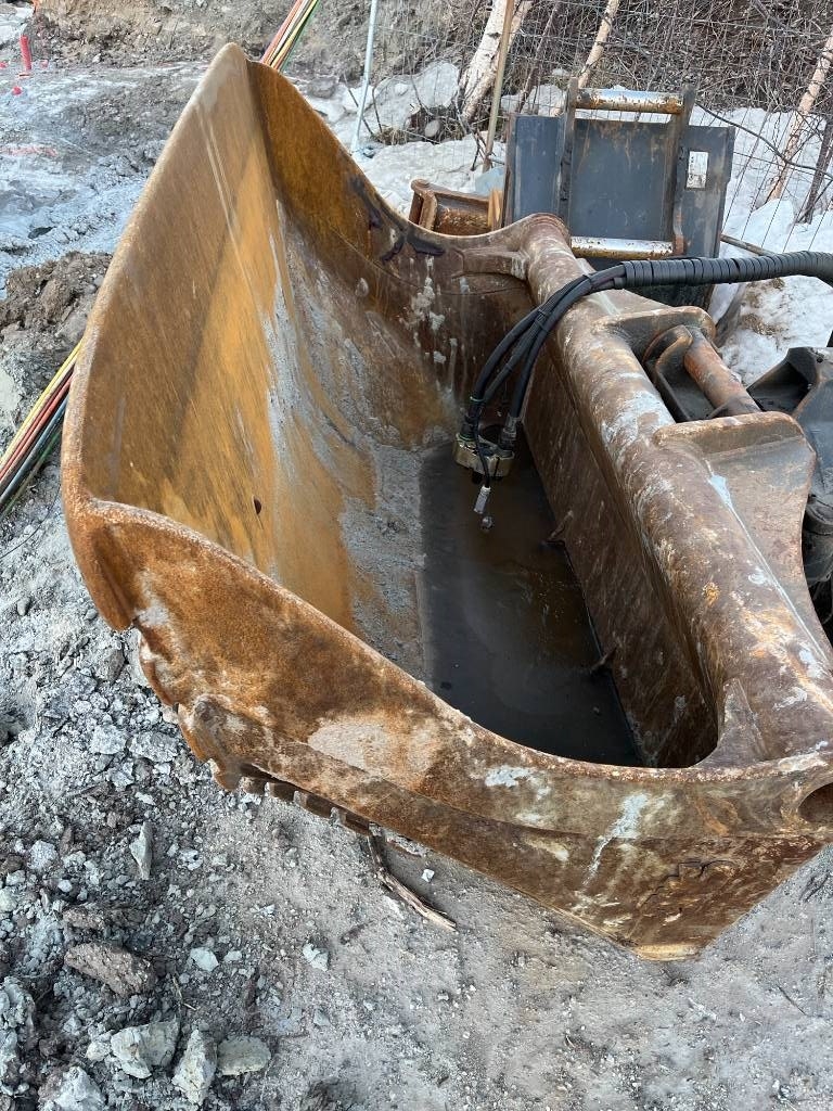 CAT 320 – bilde 6