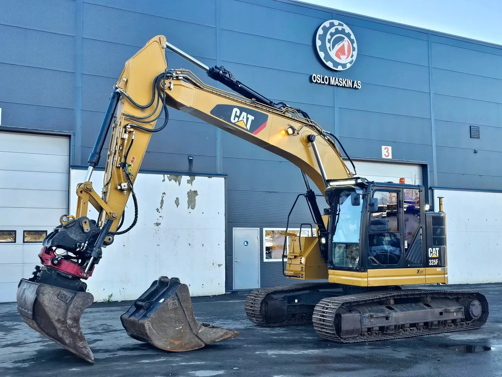 CAT 325FLCR – Oslo – Gravemaskiner til salgs